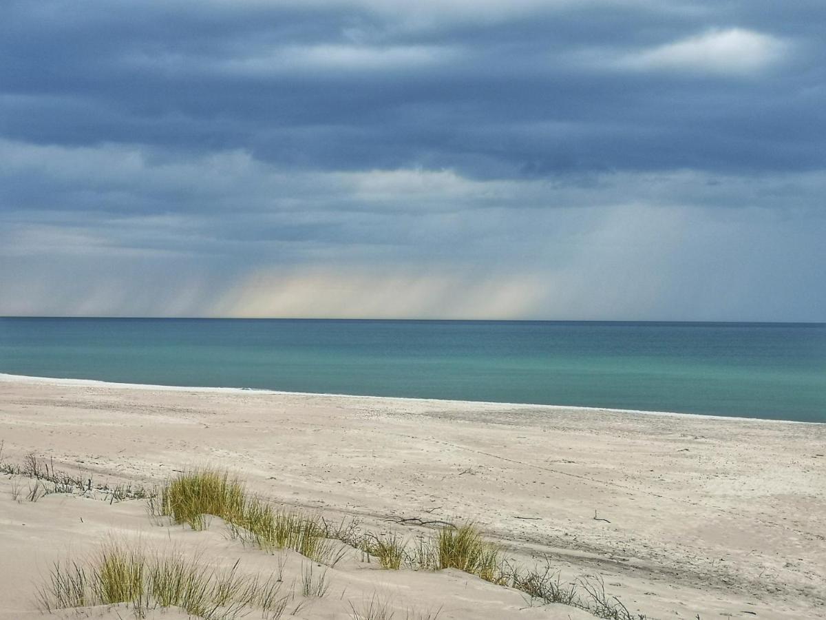 Mistral Przy Plazy Domki Caloroczne Villa Ustka Esterno foto